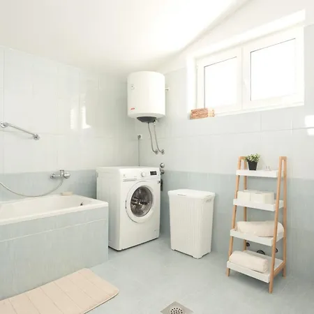 Kuca Za Odmor Cvita Holiday home